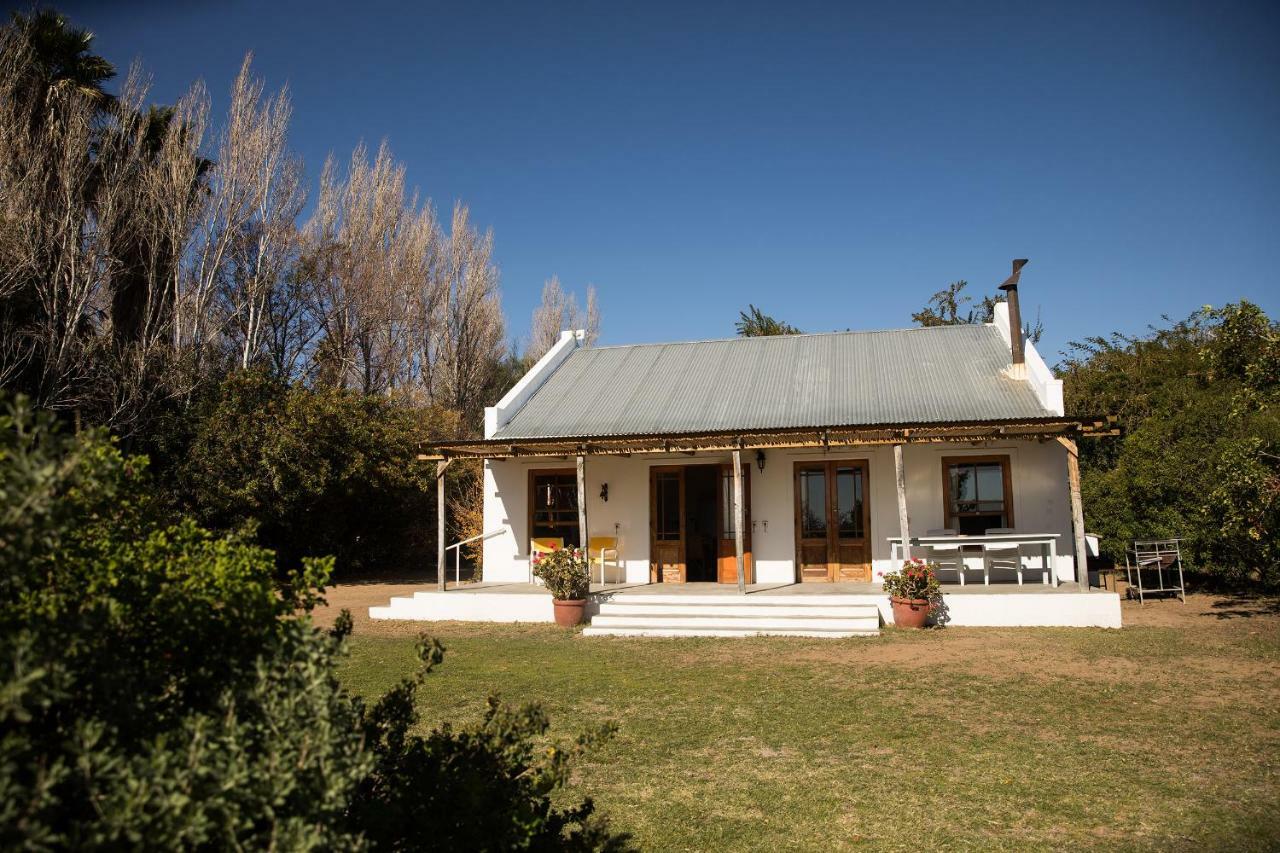 Acacia Cottage Принс Алберт Екстериор снимка